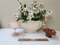 Flower Pot, Lidded Powder Dish, Marigold Trinket