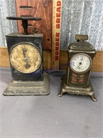 OLD SCALE, OLD METAL CLOCK