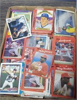 BASEBALL  TRADING CARDS.