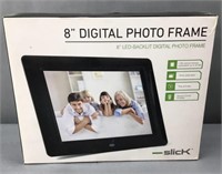 Slick 8 inch digital photo frame