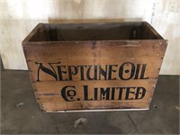 Neptune oil wooden box