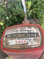 Sun-Beam 3/4hp trim Trim Champ weedeater