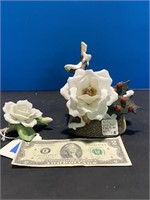 Porcelain flower and flower music box