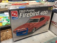 Ertl AMT ‘69 Firebird 400