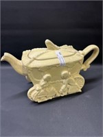 Vtg Ellgreave Yellow Cinderella Carriage teapot