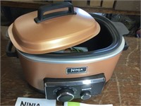 Ninja 3-in-1 cooking system (looks brand new)