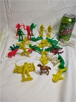 Vintage Plastic Cowboys & Indians, Etc