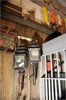 2 Old Coach Lights