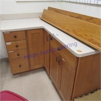 Corner base cabinet unit