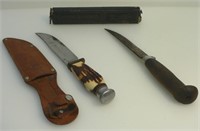 2 HUNTING KNIVES W/ CASES
