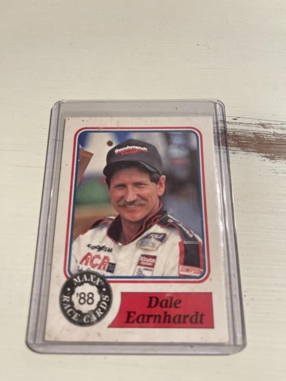 Dale Earnhardt 1988 Maxx Rookie Card
