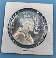 Pope John Paul II silver coin, unc.  Back has St.