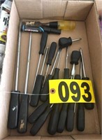 Assorted screw drivers  - NO SHIPPINGNO SHIPPING