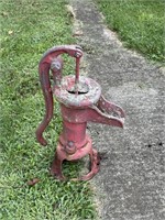 Decorative antique pitcher pump cast-iron