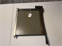 Paper Cutter