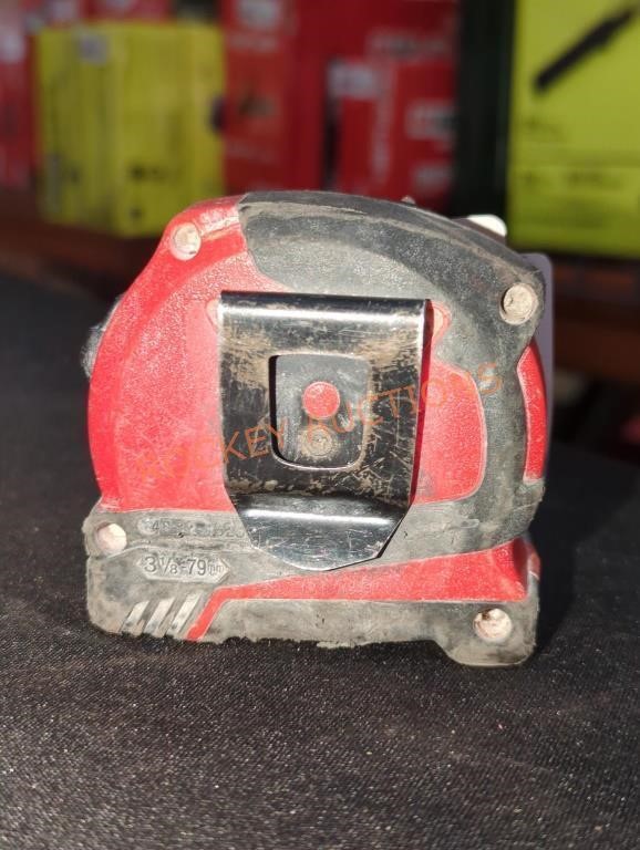 Milwaukee 25' Measuring Tape