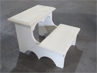 SOLID WOOD PAINTED STEP STOOL