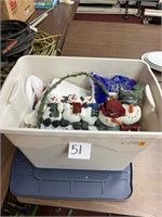 Storage tote w/ lid full of Christmas Home Decor