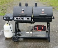 Char-Griller Pro Grill & Smoker with Propane