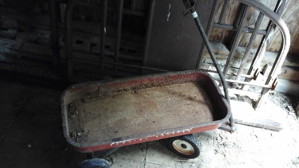 Radio flyer wagon