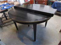 Extension Table w/ 3 leaves