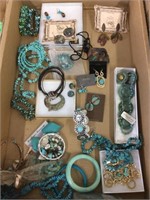 Turquoise colored costume jewelry, see pictures