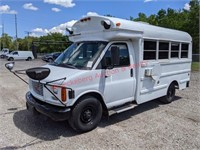 2002 GMC Savanna Bus