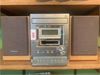 Panasonic compact CD stereo system