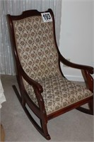 Rocking Chair (37x23x41")