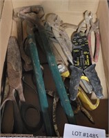 FLAT OF ASSORTED TOOLS