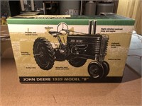 JD 1939 Model B toy tractor
