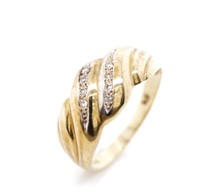 Vintage pave diamond set 9ct yellow gold ring