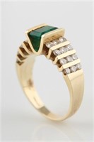 14k Gold and Emerald Ring with Diamonds