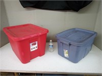 STERILITE 18 GAL. & RUBBERMAID 14 GAL TOTES W/LIDS