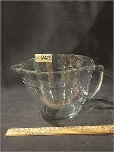 Pampered chef measuring cup