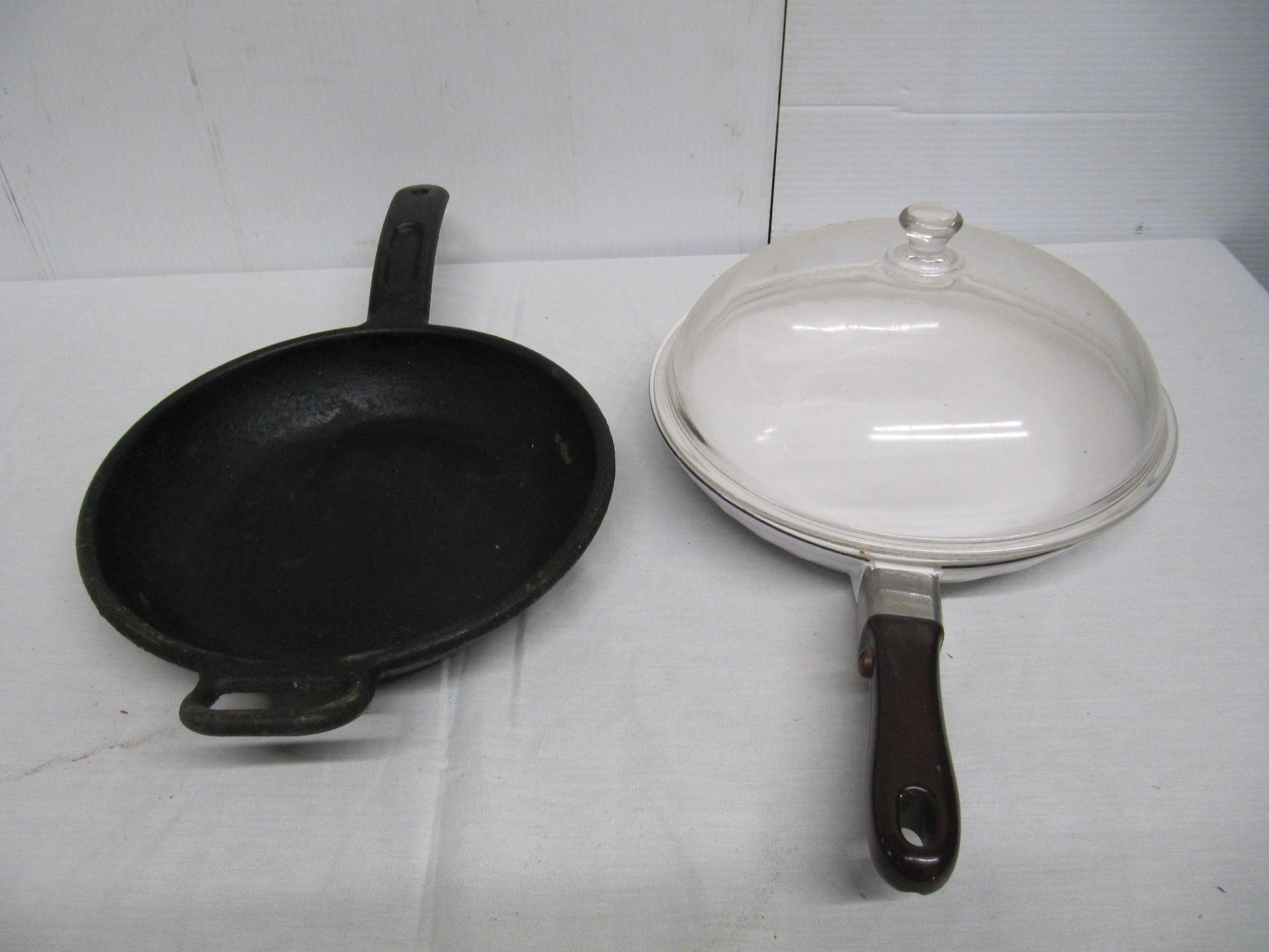 LODGE 10" & ACROFLAM PANS