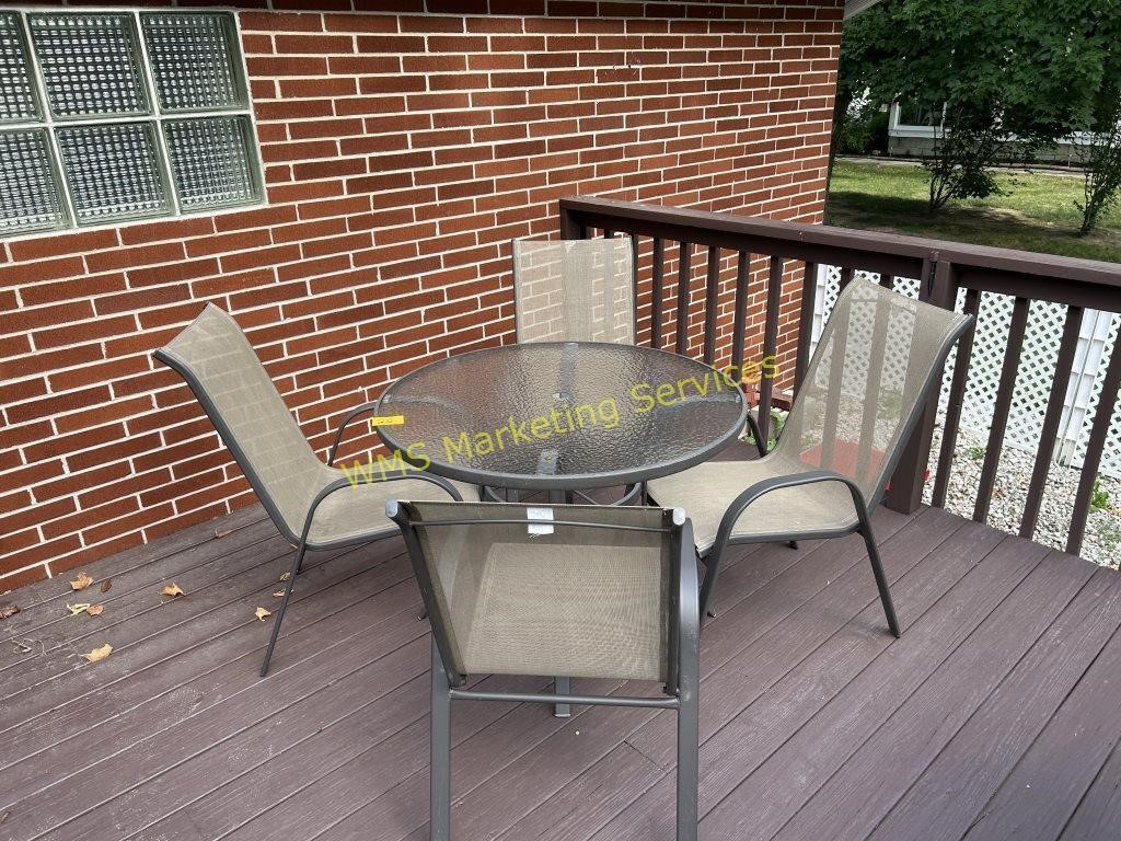 Patio Table & 4 Chairs