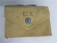 US Military Pouch.