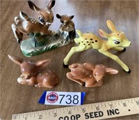 Deer figurines / salt and pepper shakers