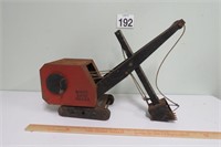 1940's Handy Corp Sand Digger 25"