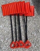 5 New Snow Shovels