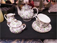 Lefton china tea set with violets: teapot, `