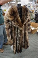 Ladies Racoon full-length coat