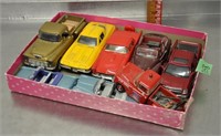 Lot of diecast vehicles, see pics