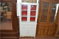 White Kitchen Cabinet With Glass Doors