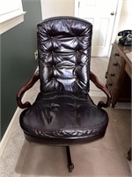C. 1980 Leather Executive Office Chair