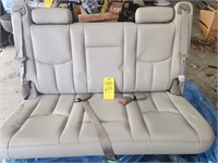 2003 SUBURBAN 3RD ROW SEAT