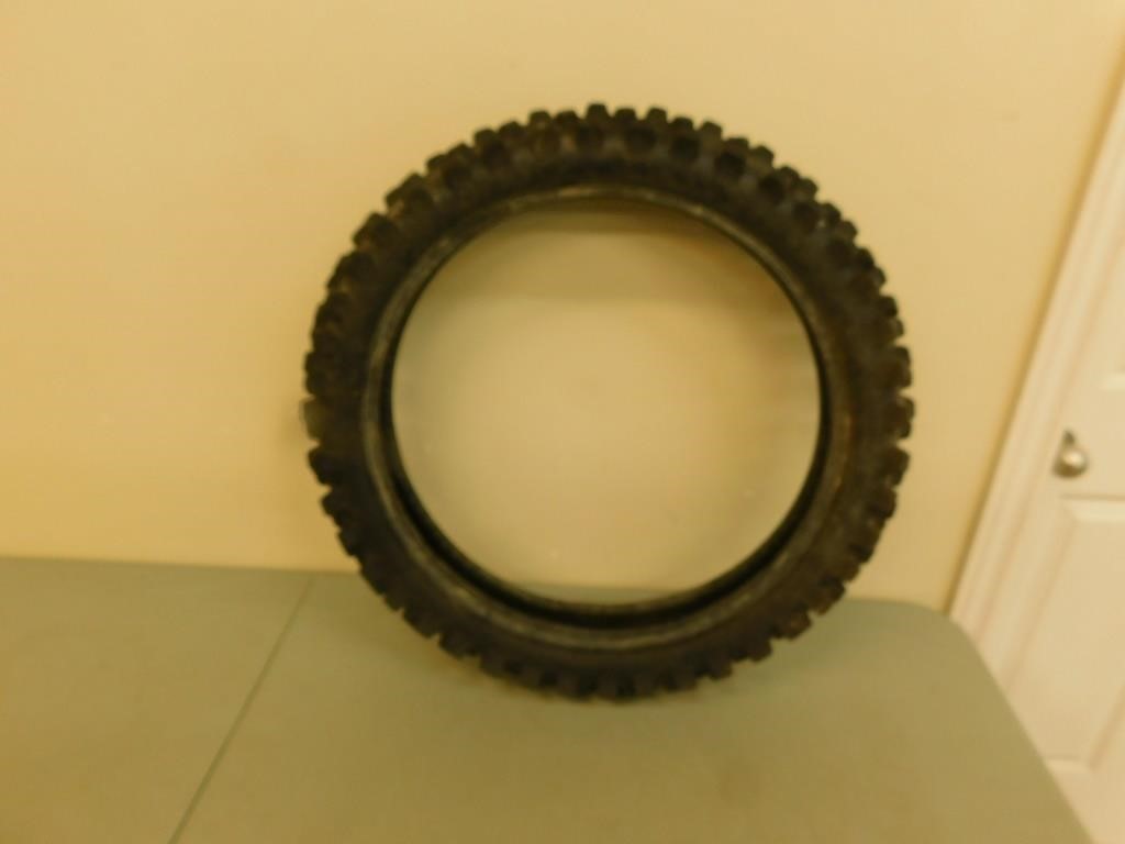 Dunlop 100/90-19  57M  Tire