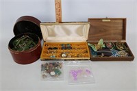 Lot of Vintage Jewelry & Beads & Boxes