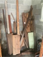 Lot assorted wood and pieces